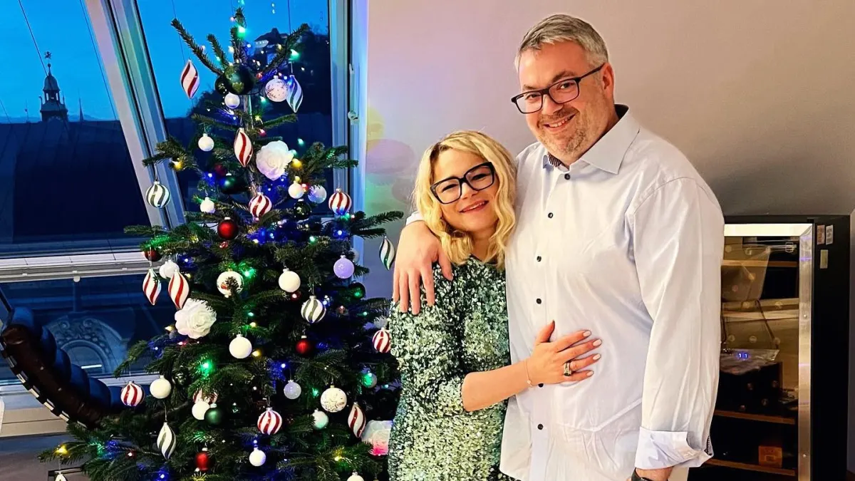 HadeB Expertin Sandra Köhldorfer und ihr Verlobter Ryan