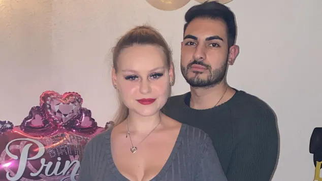 Sarah-Jane Wollny und Tinush