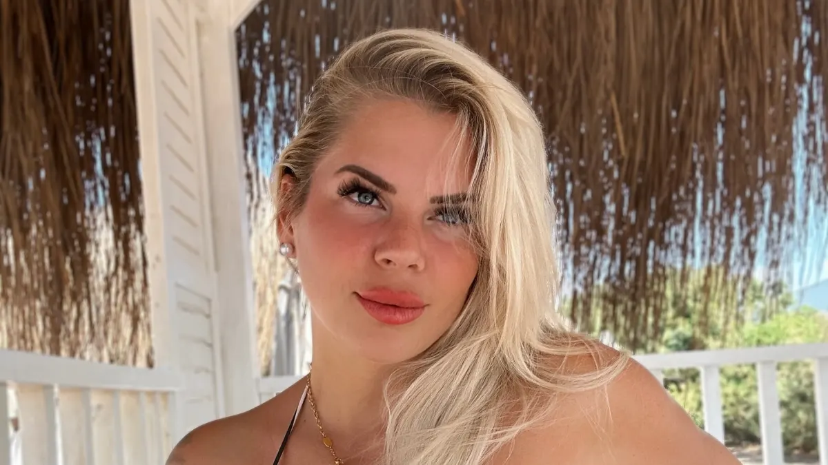 jenny frankhauser bikini heiß sexy