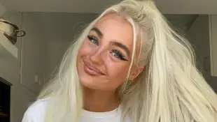 GNTM-Kandidatin Cassy 2021 mit blonden Haaren
