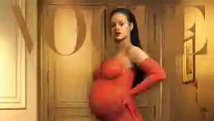 Rihanna Titelcover Vogue schwanger babybauch