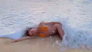 Valentina Pahde im Bikini auf Hawaii am Strand auf Instagram