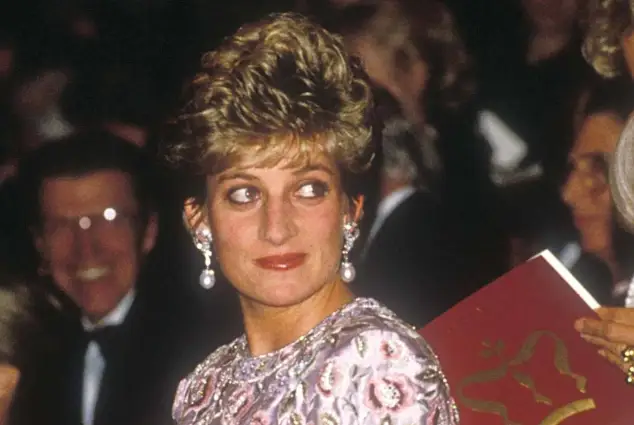 Lady Diana mit Schmuck zu Lebzeiten