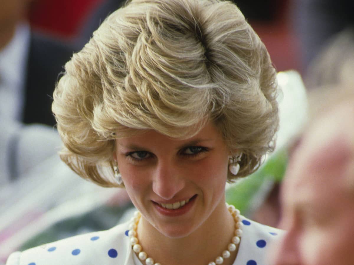 Lady Dianas Tragisches Leben Unter Der Krone Eine Chronologie