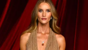 Rosie Huntington-Whiteley heiß hot sexy freizügig