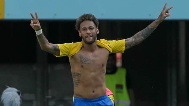Neymar: Sohn, Freundin, Größe - der Kicker im Check
