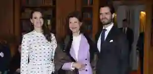 Prinzessin Sofia neben ihrer Schwiegermutter und ihrem Ehemann