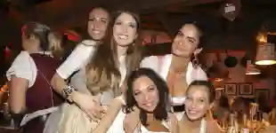 Franca Lehfeldt, Cathy Hummels, Lilly Becker, Shermine Shahrivar und Alessandra Meyer-Wölden beim Cathy Hummels Wiesn Bu