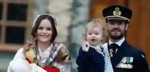 Prinz Carl Philip, Prinzessin Sofia und ihre Kinder Prinz Alexander und Prinz Gabriel, bei dessen Taufe