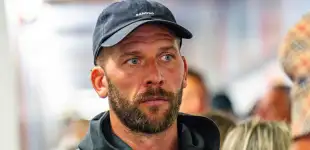 Guido Burgstaller verletzt angriff