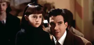 Mara Wilson und Dylan McDermott in "Das Wunder von Manhatten" 1994
