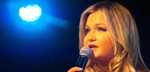 Sophia Thiel trennung hate