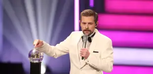 Klaas Heufer-Umlauf als Moderator der 1Live-Krone 2017