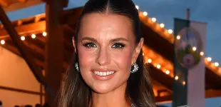 Wiesn Almauftrieb beim Oktoberfest 2025 in Muenchen