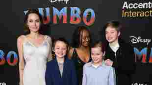 Angelina Jolie mit ihren Kindern Knox, Zahara, Vivienne und Shiloh
