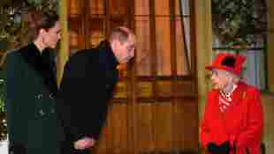 Herzogin Kate, Prinz William und Königin Elizabeth II. Treffen sich vor Windsor Castle 2020