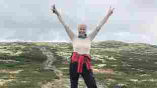 Prinzessin Mette-Marit von Norwegen zeigt sich glücklich beim Wandern