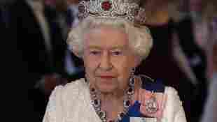 Königin Elisabeth II. trug beim Empfang von Donald Trump die sogenannte Burmese Ruby Tiara
