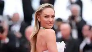 candice swanepoel heiß sexy hüllenlos freizügig haut instagram körper