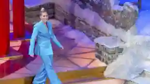 helene fischer anzug blau adventsshow heiß sexy