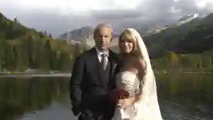Kevin Costner und seine Frau Christine Baumgartner Yellowstone-Schauspieler heirateten Partner Freundin Familienhochzeit 2022