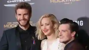 Liam Hemsworth, Jennifer Lawrence und Josh Hutcherson bei der "Mockingjay 2"-Premiere in Los Angeles