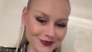 Sarah-Jane Wollny transparent look