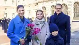 Prinzessin Victoria und Prinz Daniel mit Prinzessin Estelle und Prinz Oscar