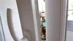lüften fenster symbolbild
