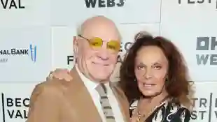 Barry Diller, Ehemann der Modedesignerin Diane von Fürstenberg geoutet.