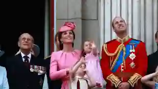 Siehe die Geburtstagsnachricht von Prinz William und Herzogin Kate an Prinz Philip