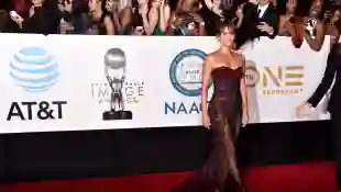 Halle Berry sexy durchsichtiges Kleid