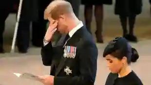 Prinz Harry und Herzogin Meghan bei Trauerfeier für die Queen