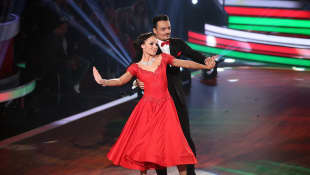 Marta Arndt So Anders Sieht Die Let S Dance Tanzerin Mit Rastas Aus