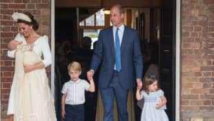 Die britische Königsfamilie bei der Taufe von Prinz Louis