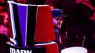 Mark Forster: Das verbirgt sich unter seiner Kappe