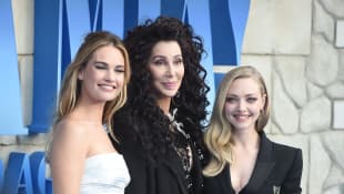 Niemals erkannt: So sieht Lily James als Pamela Anderson aus