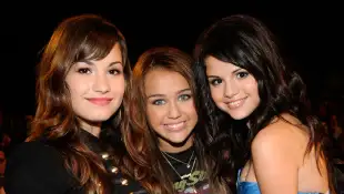 Demi Lovato, Miley Cyrus and Selena Gomez 2008