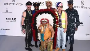 die village people roter teppich auftritt heute