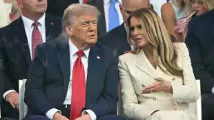 Donald Trump und Melania Trump militärparade drama