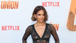 Halle Berry in durchsichtigem Kleid