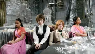 Harry Potter, Ron e i gemelli Patil