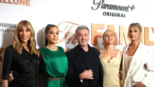Jennifer Flavin Stallone, Sistine Stallone, Sylvester Stallone, Sophia Stallone und Scarlet Stallone 2023