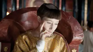 POPE JOAN, Johanna Wokalek, 2009. Magnolia Pictures/Courtesy Everett Collection Magnolia Pictures/Courtesy Everett Colle