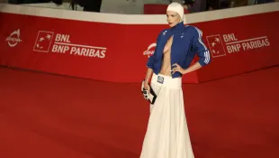 julia fox heiß sexy freizügig