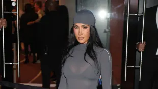 Kim Kardashian im durchsichtigen Jumpsuit