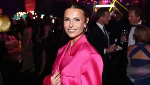 laura wontorra heiß freizügig haut beine look eleganz