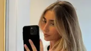 lily phillips heiß hot freizügig