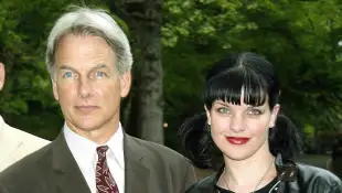 Mark Harmon & Pauley Perrette im Jahr 2003