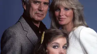 Pamela Sue Martin Fallon Carrington Denver-Clan